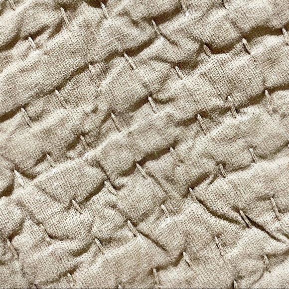 POTTERY BARN Set Of Two Pick Stitch Pillow Shams - Picture 3 of 8